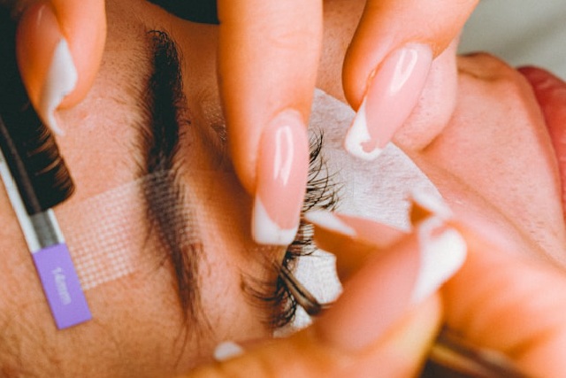 Formation microblading